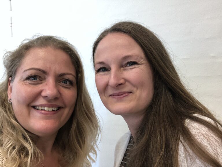 Lydhealing Anabella og Tina Marie
